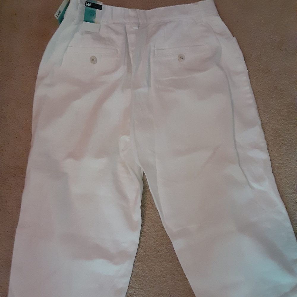 Lee capris - Picture 2 of 3